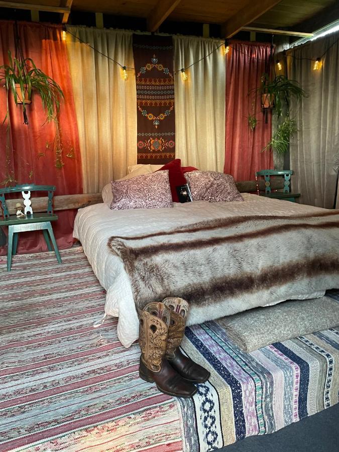 Rider'S Glamping Hotel Back Buitenkant foto
